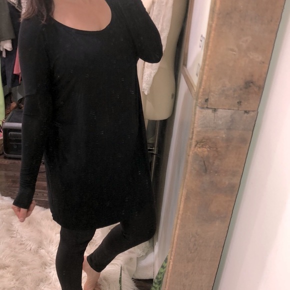 PIKO size medium black tunic top oversized - Picture 2 of 5